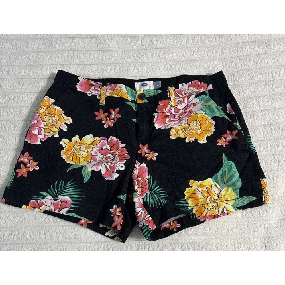 Old Navy Black Floral Chino Shorts - Women's Size 4 - Summer Golf Beach